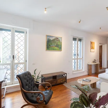 Apartmán Guesthost - Termini Classy With Terrace *