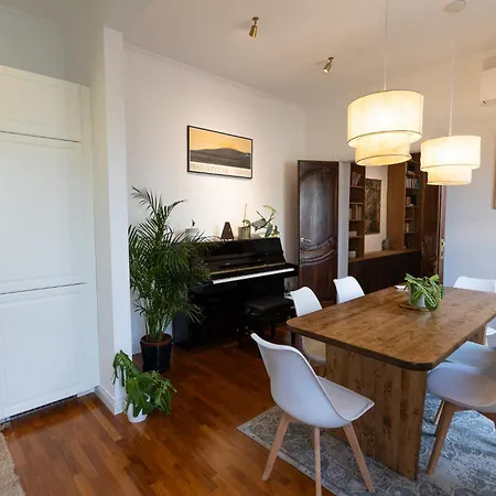Apartment Guesthost - Termini Classy With Terrace *